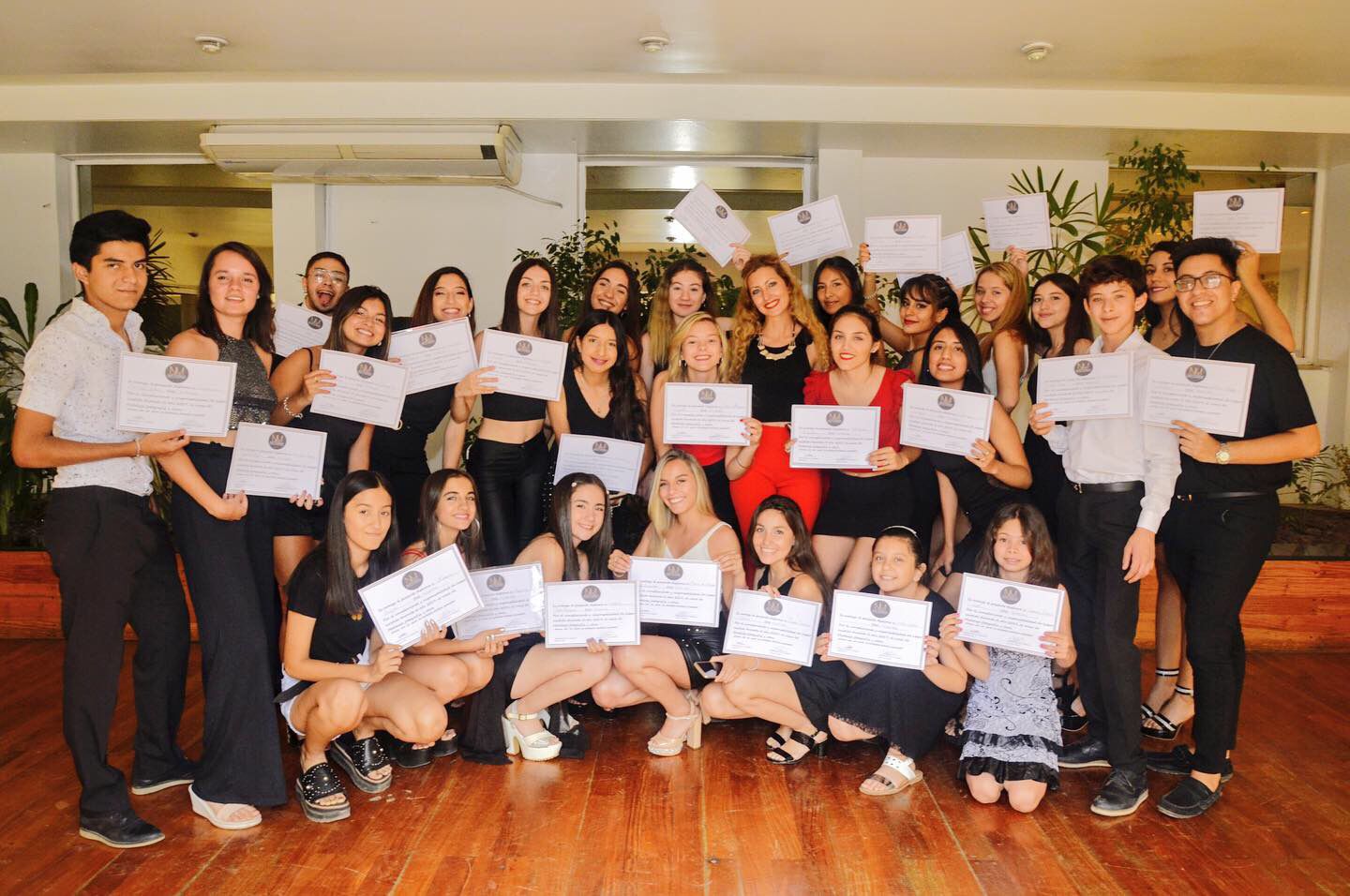 Egresados y comunidad - Natasha Models